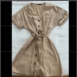 Pre-love tan Zara dress. Perfect for spring and summer!